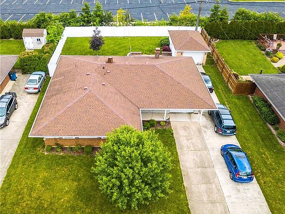 3rd image of 5127 Chesham Dr