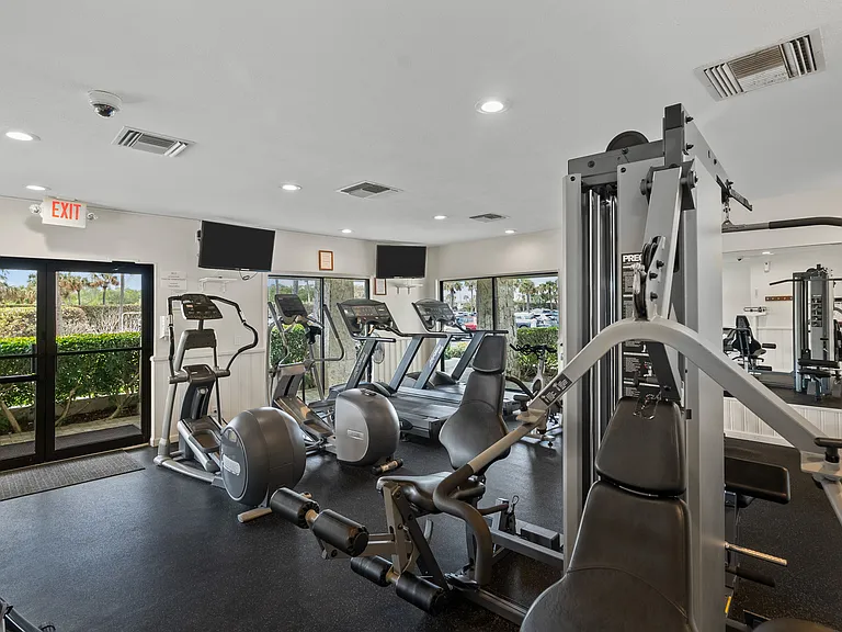 9940 S Ocean Dr #1207 — Photo 26