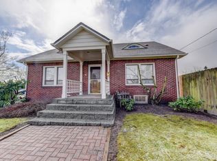 802 5th Ave NW, Puyallup, WA 98371