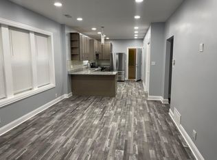 5506 N Sawyer Ave FLOOR 1, Chicago, IL 60625