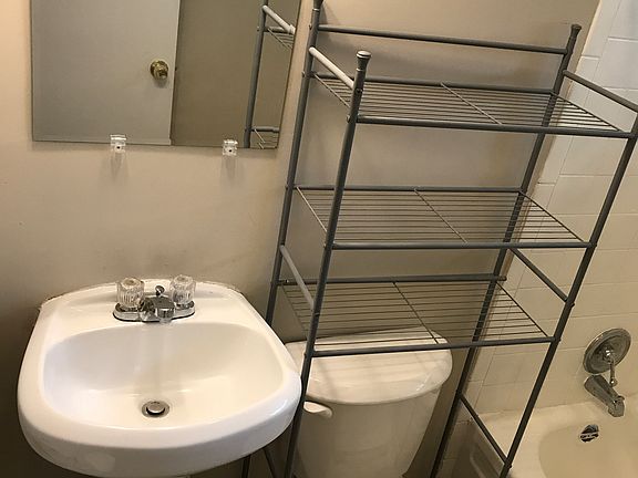 Full bath