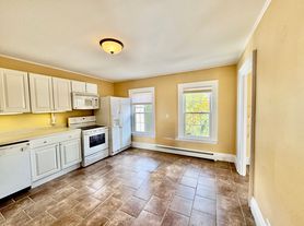 331 Main St, Thomaston, ME