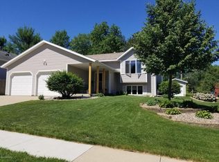 3755 11th Ave SW, Rochester, MN 55902