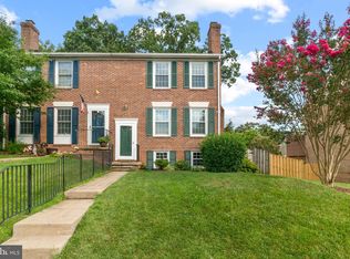 5835 Richardson Mews Sq, Halethorpe, MD 21227