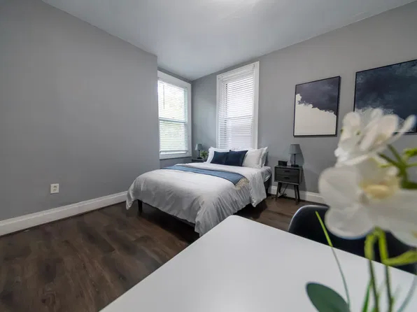521 Coal St APT 2, Pittsburgh, PA 15221