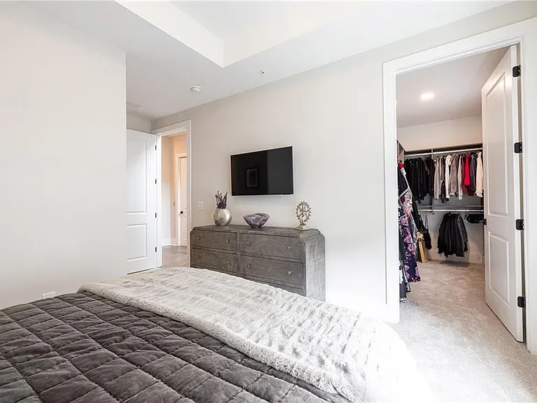 2722 Thornewilde Way — Photo 67