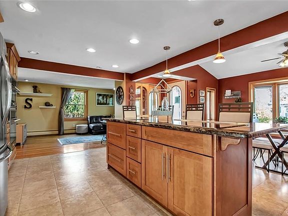 5th image of 207 Lehn Springs Dr