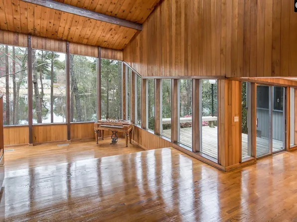 120 Southlake Rd, Columbia, SC 29223