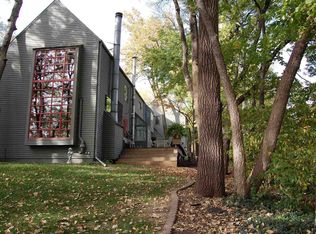 6007 Lafayette Ct, Omaha, NE 68132