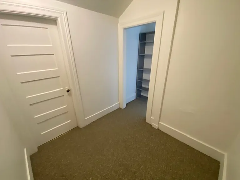 744 Pine Ave — Photo 17
