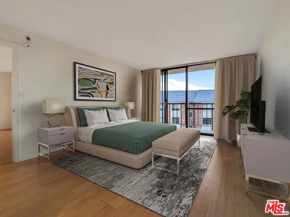 10966 Rochester Ave #3, Los Angeles, CA 90024