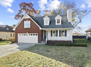 145 Fieldstone Ln, Springfield, TN 37172