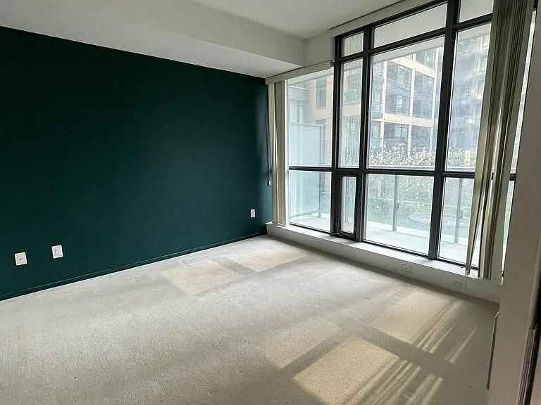8 Charlotte St #302 — Photo 3