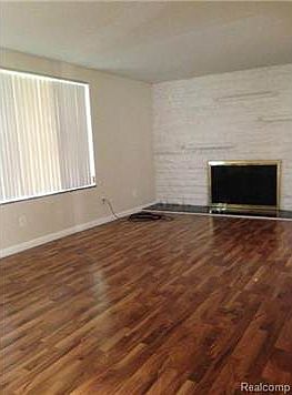 4th image of 3410 Kensington Ave