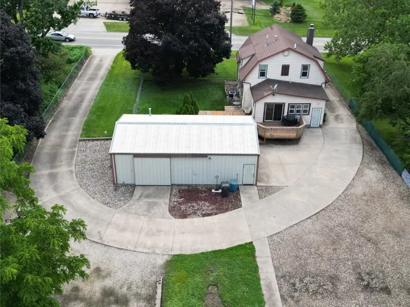 4275 NW 6th Dr, Des Moines, IA 50313