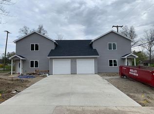 107 W Concord Ln, Fort Wayne, IN 46807
