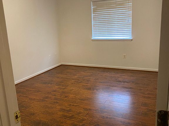 4th image of 4280 Haven Ct