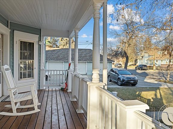 4th image of 105 Yellowstone Ave