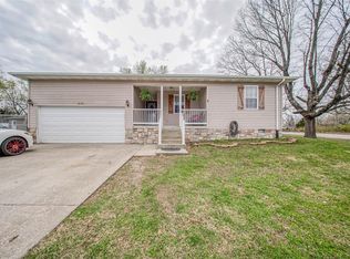 840 Herndon Rd, Lebanon, MO 65536
