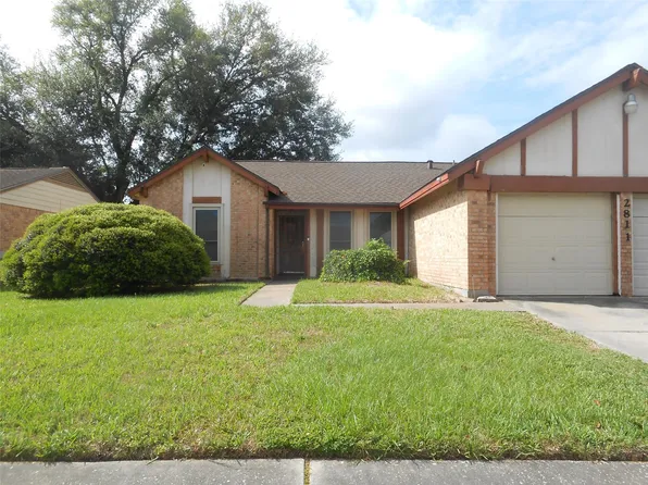 2811 Ashington Dr, Houston, TX 77067