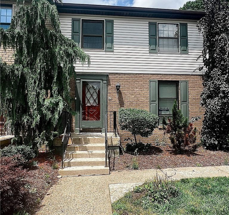 1st image of 204 Rainprint Ln