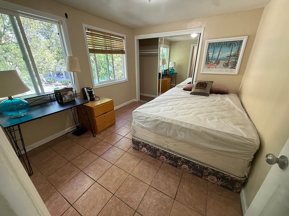 Building Photo - 5809 Lindo Paseo #4