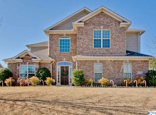 6718 Station View Dr, Owens X Rds, AL 35763