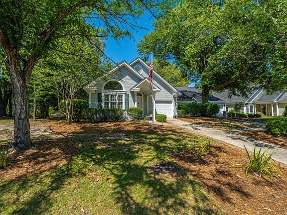 2nd image of 9005 Delancey Cir