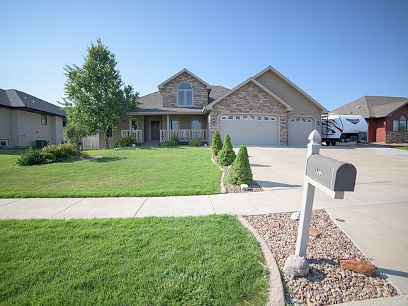 3rd image of 1304 Delea Dr