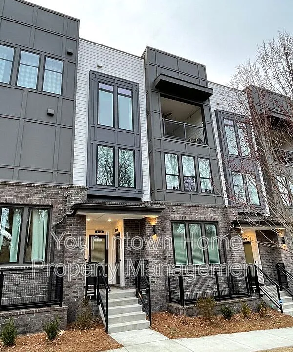 407 Pratt Dr SE #1105