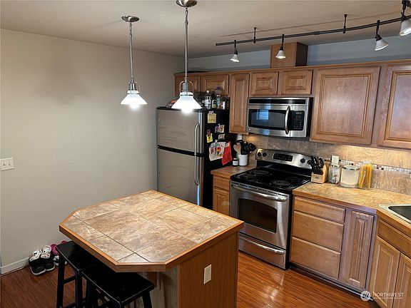 5th image of 13405 97th Avenue E #306