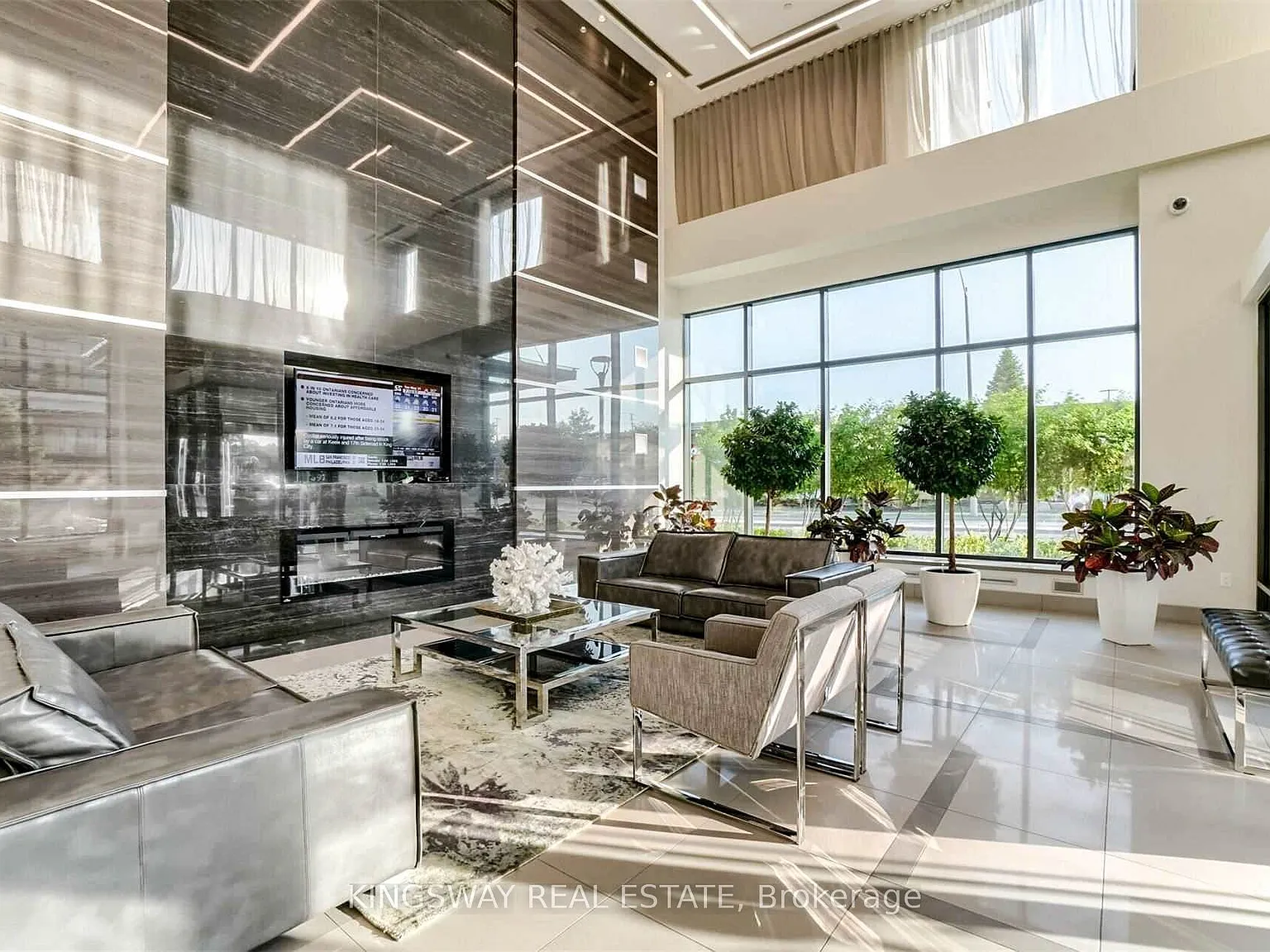 1 bed, $2,300 — Photo 3