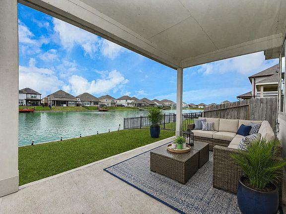 2nd image of 24706 Bastiani Canvas Ln