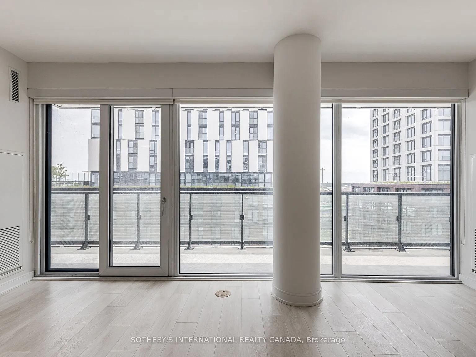 Canary Commons — Photo 2