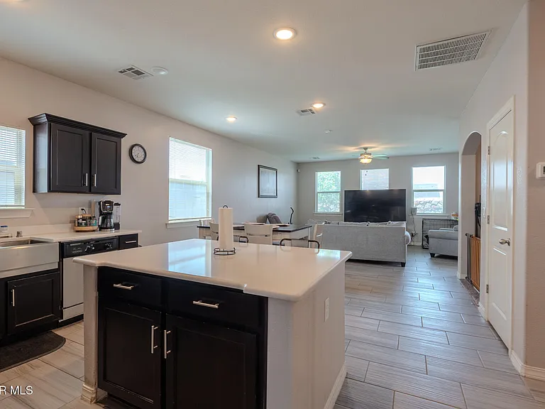 305 Del Palmar Ct — Photo 18
