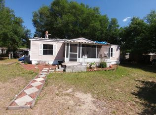 17145 SE 251st Ter, Umatilla, FL 32784