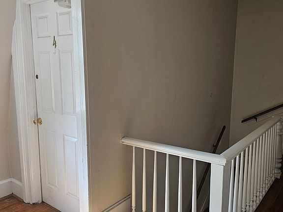 3rd image of 44 Park Ave APT 4