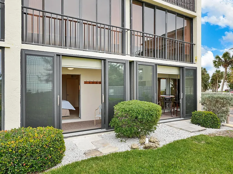 20 Whispering Sands Dr #106 — Photo 45