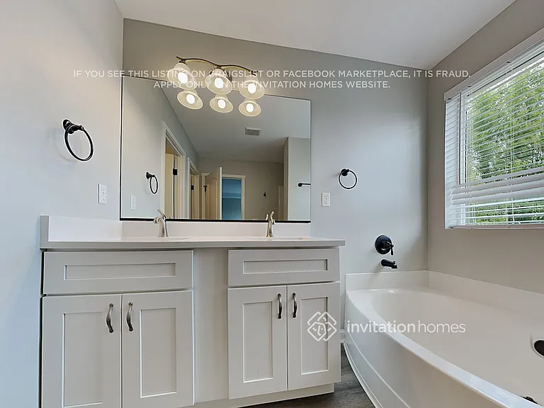 7068 Bailey St SE — Photo 18
