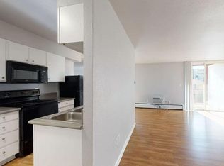 Newark, Aurora, CO 80010