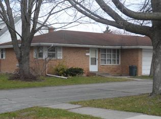 1401 Maryland Ct, Belvidere, IL 61008