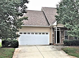 121 Cameron Way Cir, Winston Salem, NC 27103
