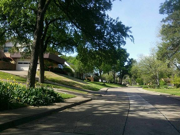 5th image of 847 Misty Glen Ln