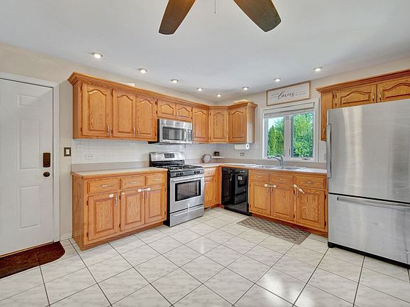 3rd image of 700 Maryknoll Dr