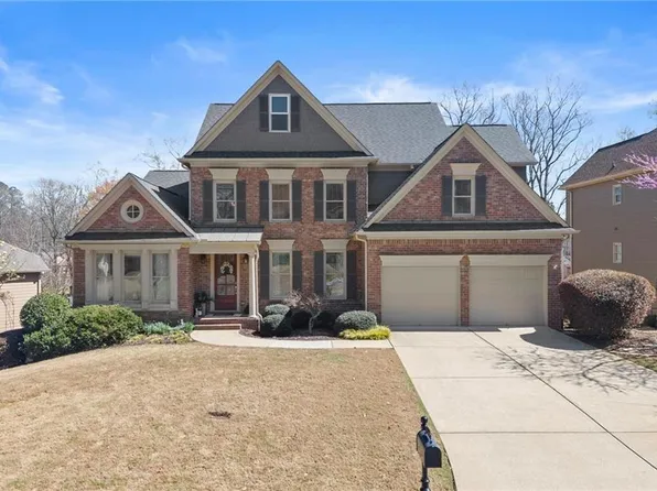 916 Laurelwood Ct, Canton, GA 30115