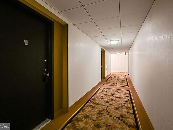 2nd image of 4515 Willard Ave APT 2420S