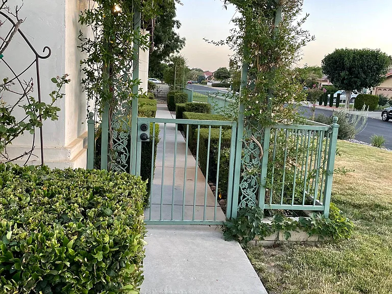 18465 Kalin Ranch Dr — Photo 7