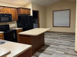 1518 7th Ave S, Brookings, SD 57006