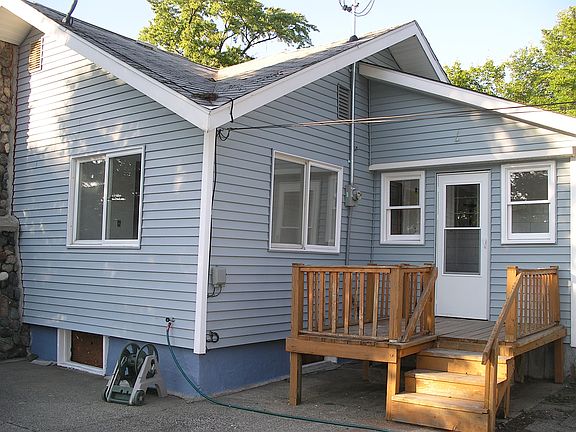 Rear Porch Deck Entrance