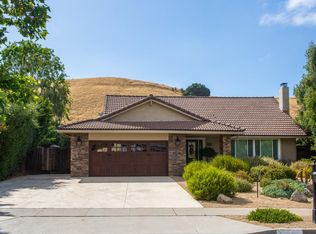 23040 Guidotti Dr, Salinas, CA 93908